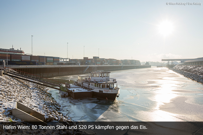 Hafen Wien: Eisbrecher im Einsatz
