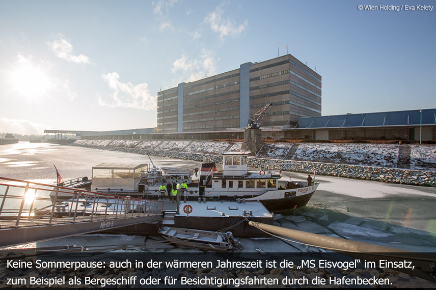 Hafen Wien: Eisbrecher im Einsatz