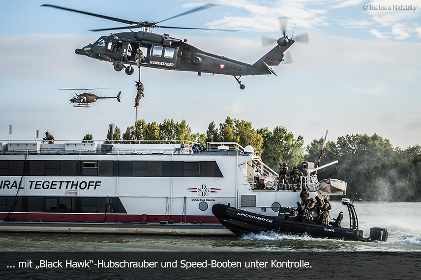 Spektakuläre Einsatzübung des Jagdkommandos