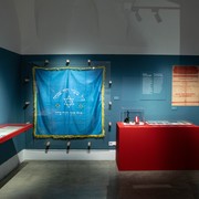 Ausstellungsansicht Jewegenij Chaldej 1 (c) Barbara Nidetzky