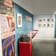 Ausstellungsansicht Jewegenij Chaldej 2 (c) Barbara Nidetzky