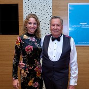 Carola Lindenbauer, Geschäftsführerin der Wiener Stadthalle und Roland Kaiser © Bildagentur Zolles / Markus Wache