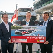 v.l.n.r. Kurt Gollowitzer (Wien Holding), Christoph Jünger (UNICEF), Reinhard Karl (Raiffeisen) © David Bohmann