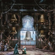 Photography of the cast of Der Glöckner von Notre Dame by Johan Persson © Disney