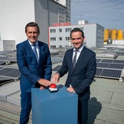 v.l.n.r. StR Peter Hanke, Wien Holding-GF Kurt Gollowitzer © David Bohmann
