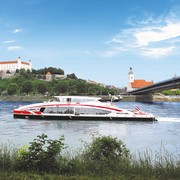 TCL vor Bratislava © Central Danube
