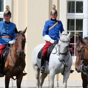 Kaiserliche Nachmittage im Schlosspark Laxenburg: Historie hautnah erleben