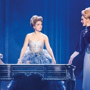 Weltpremiere von MARIA THERESIA – DAS MUSICAL begeisterte Publikum im Ronacher